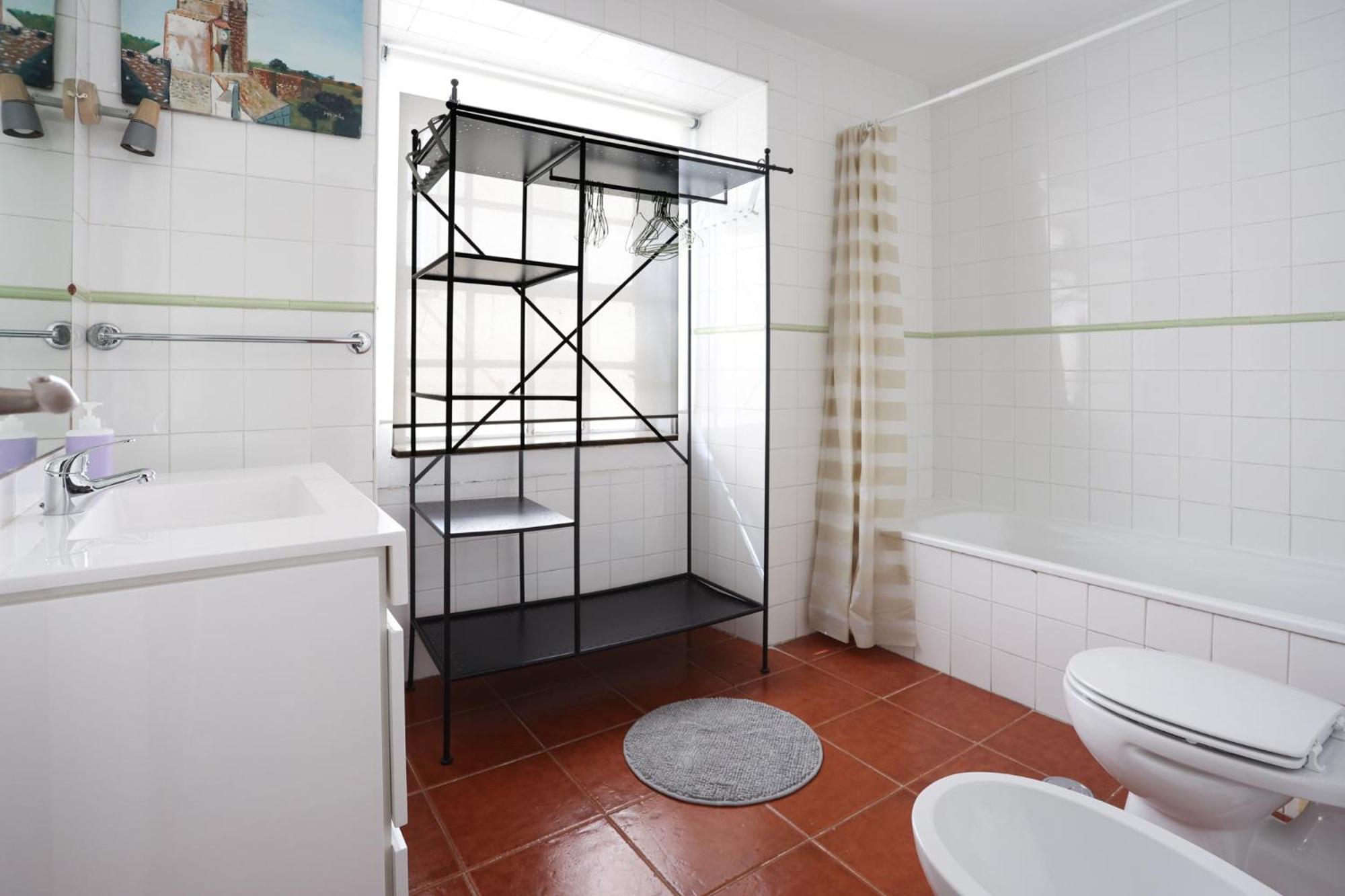City Center Apt In Lively Bairro Alto! ลิสบอน ภายนอก รูปภาพ